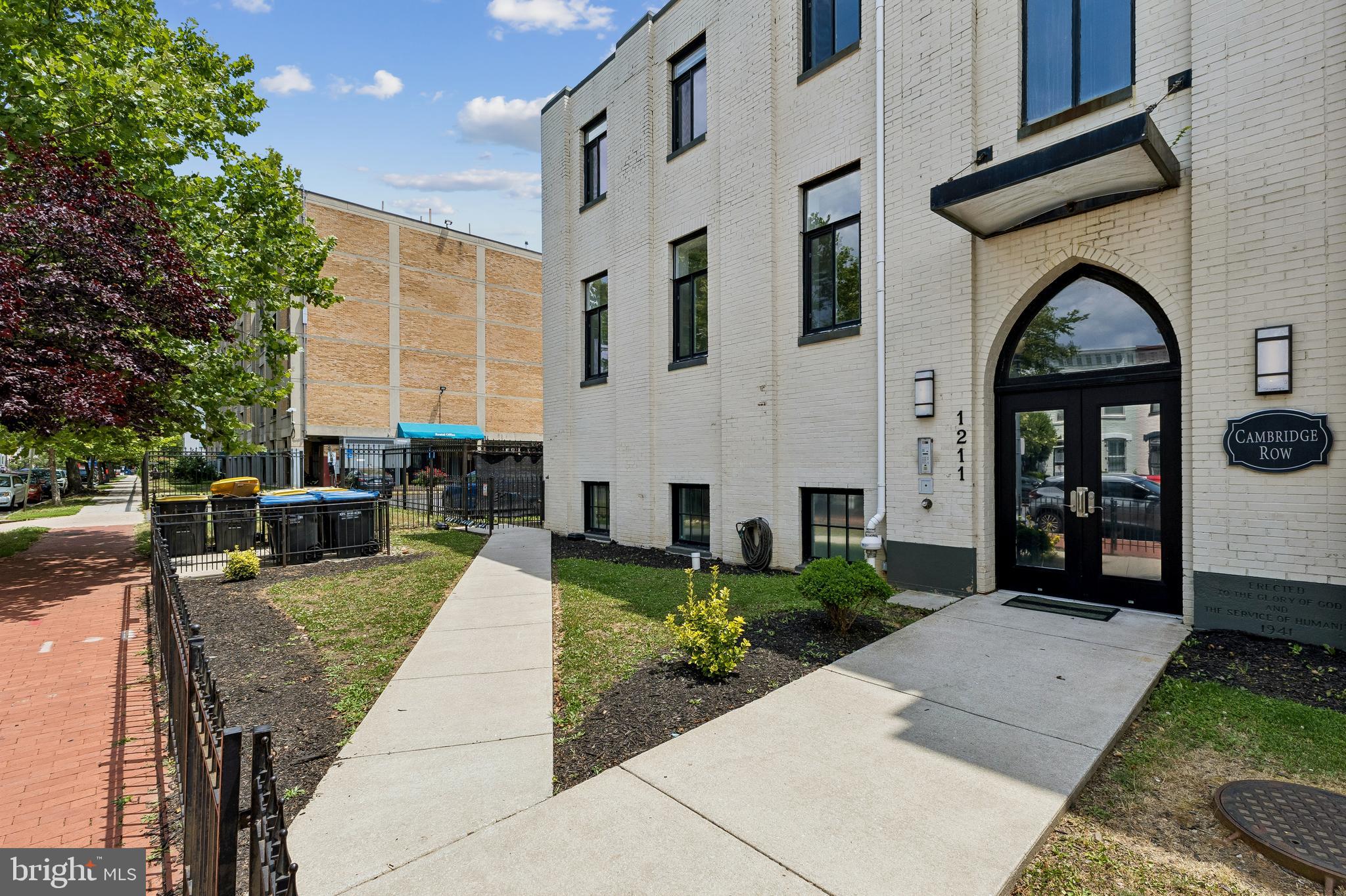 1211 G Street Southeast, Unit 5 Washington, DC 20003 - Photo 2 of 23