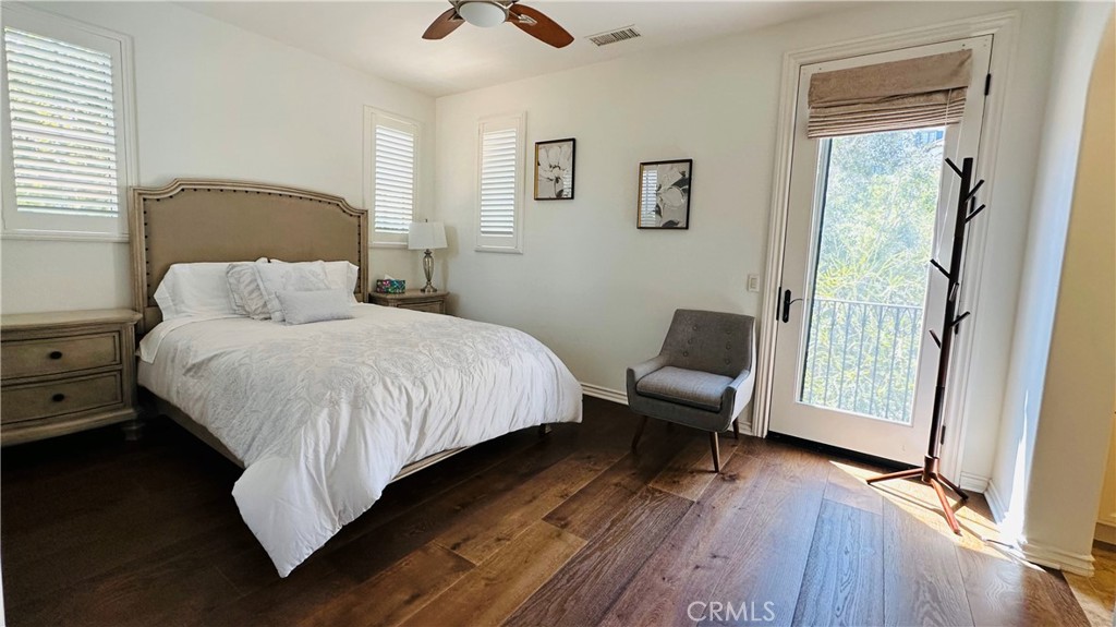 24 Silhouette Irvine, CA 92603 - Photo 27 of 36 a bedroom with a bed and a couch