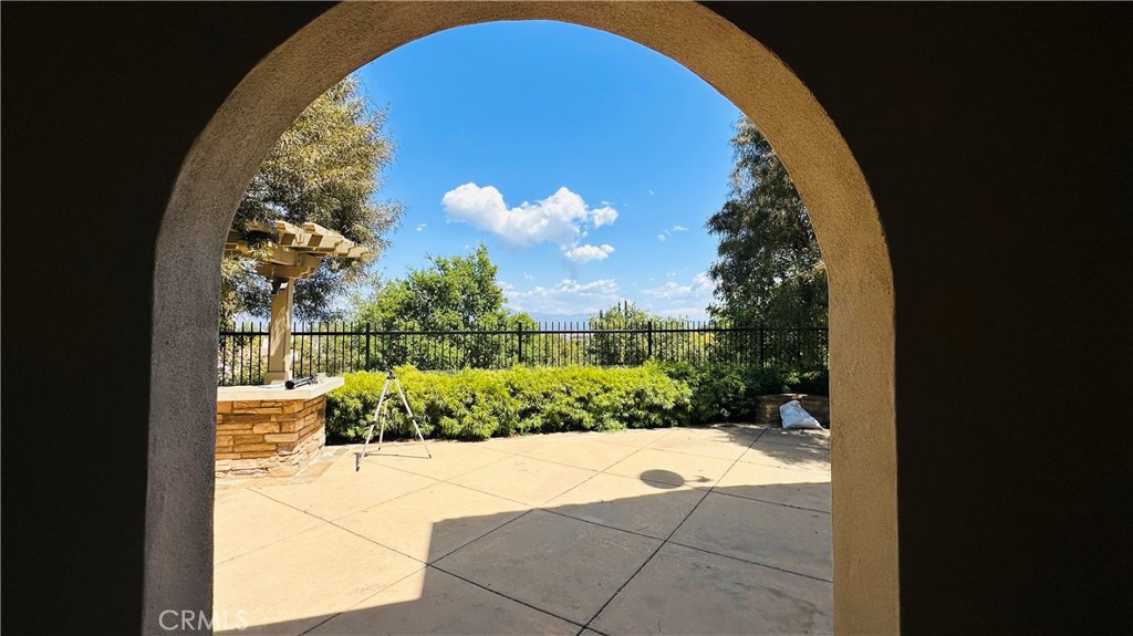 24 Silhouette Irvine, CA 92603 - Photo 34 of 36 a view of a balcony