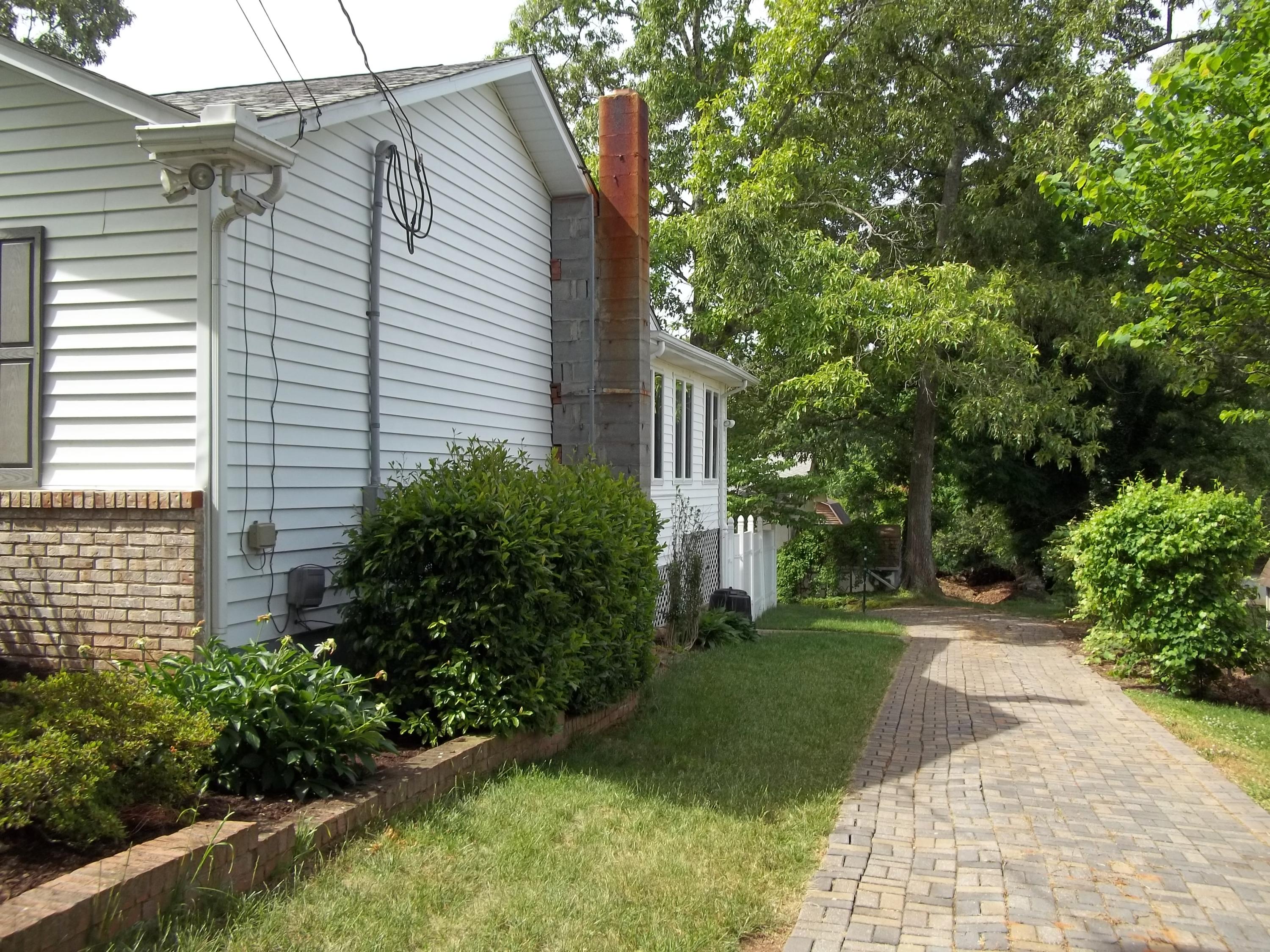 711 Johnson Road Maryville, TN 37804 - Photo 25 of 40 100_2585_0049