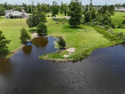 $699,000 | 3633 Holly Hill Road, Lake Charles, LA 70605