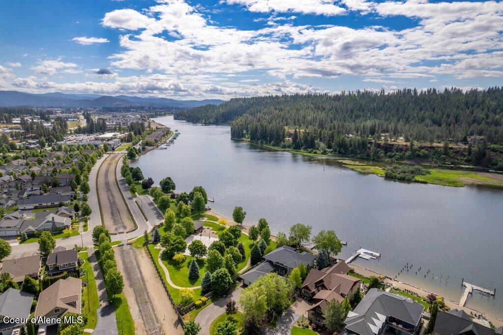 4450 Greenchain Loop, Unit 7 Coeur D'Alene, ID 83814 - Photo 3 of 33 007-4450GreenchainLoop-7-CoeurdAlene-ID-