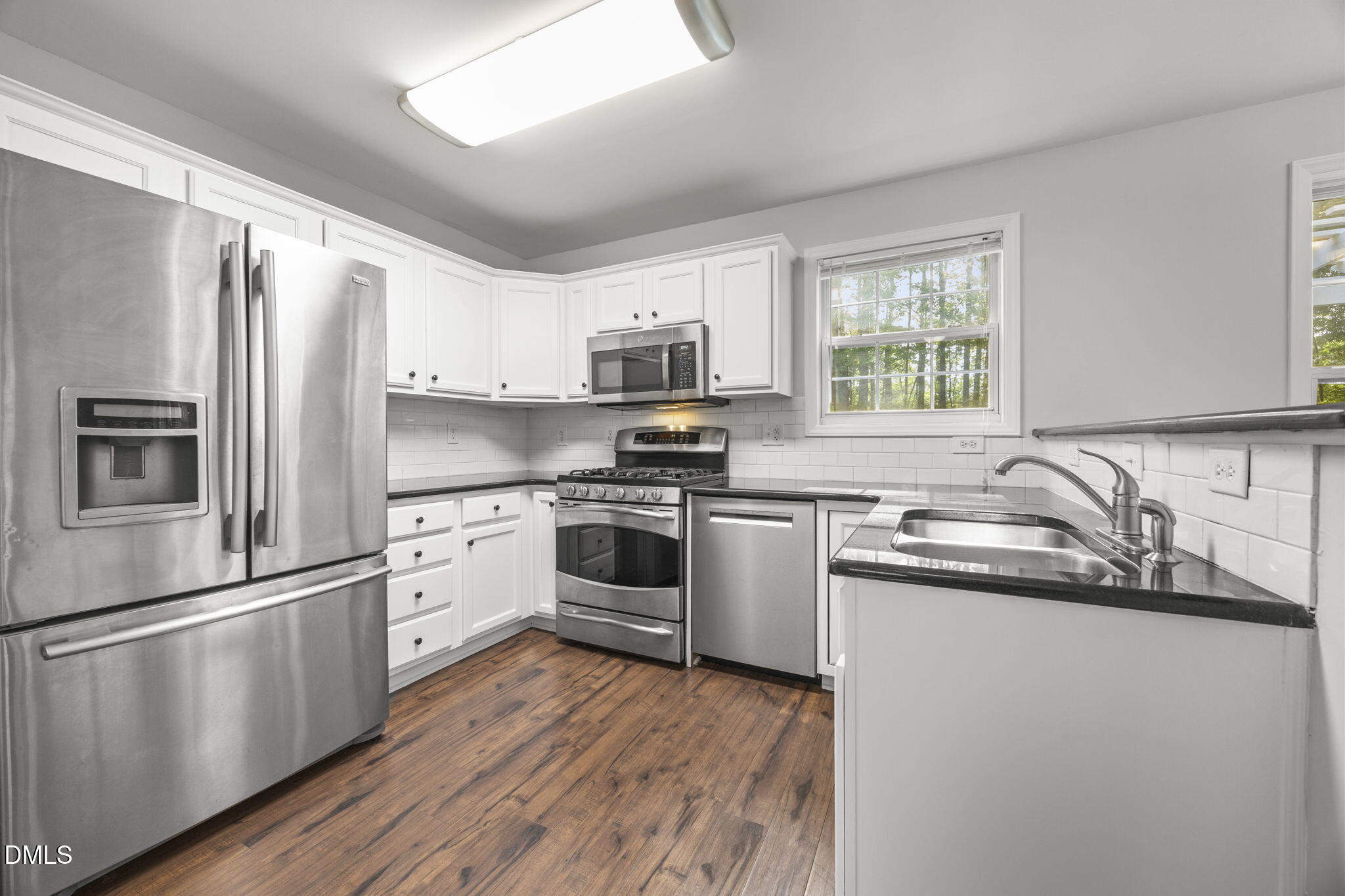 504 Windcrest Road Durham, NC 27713 - Photo 10 of 31 Gallery Image 10