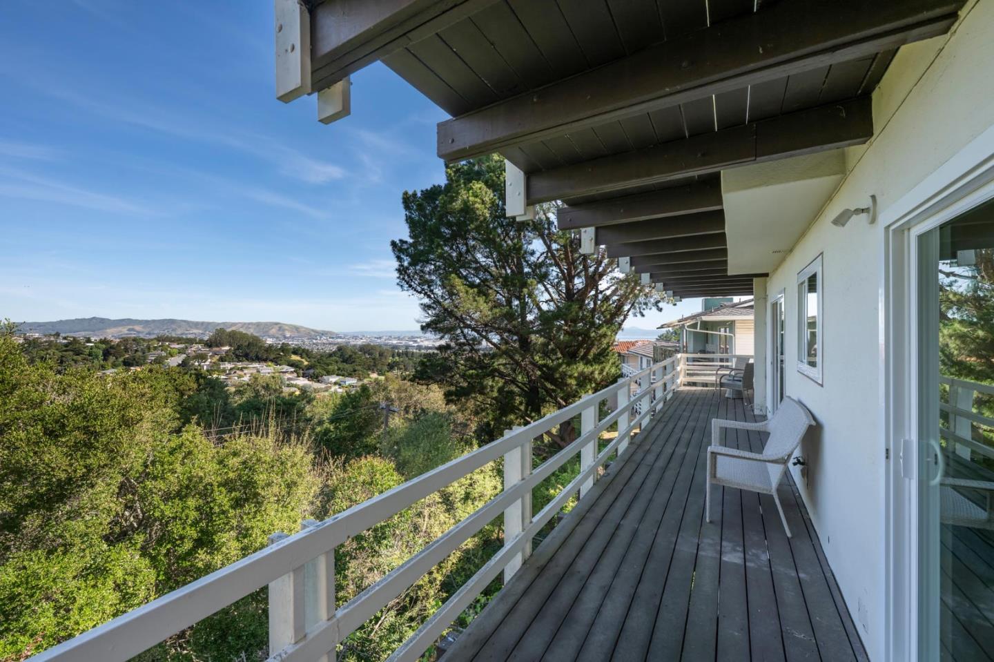1255 Tuolumne Road Millbrae, CA 94030 - Photo 33 of 42 a view of balcony and yard
