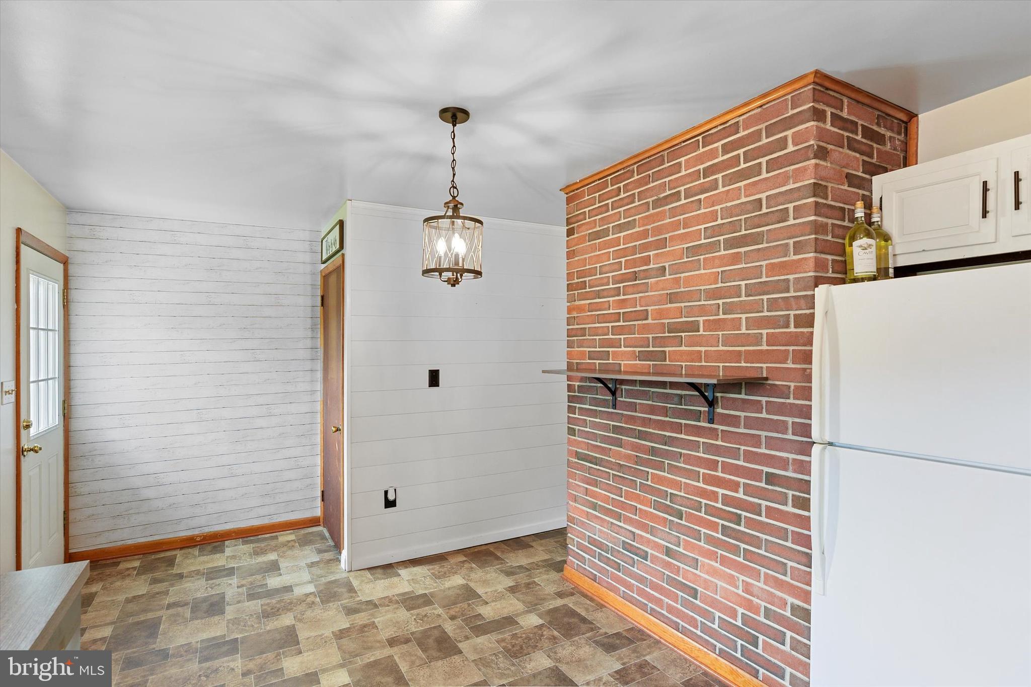 2919 Bird View Road Westminster, MD 21157 - Photo 10 of 26