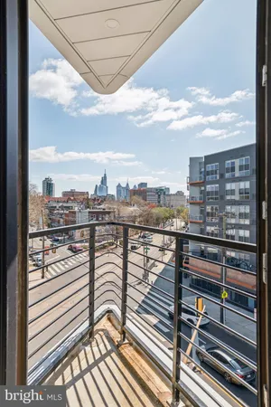 $2,750 | 3748-9 Lancaster Avenue, Unit 311, Philadelphia, PA 19104