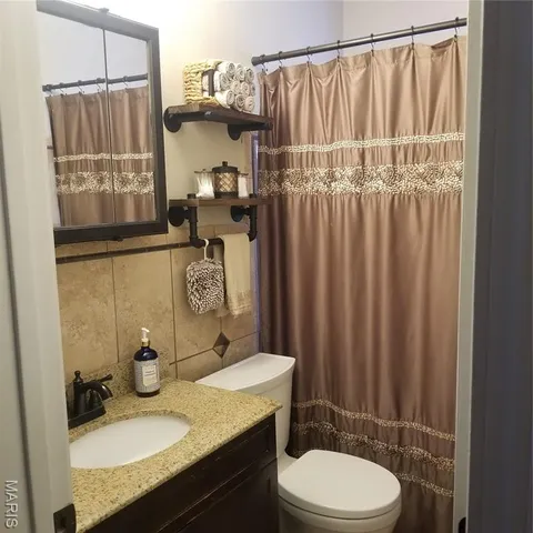 $299,000 | 5743 Mardel Avenue, St. Louis, MO 63109