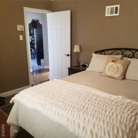 $299,000 | 5743 Mardel Avenue, St. Louis, MO 63109