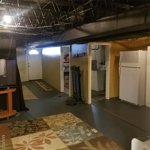 $299,000 | 5743 Mardel Avenue, St. Louis, MO 63109