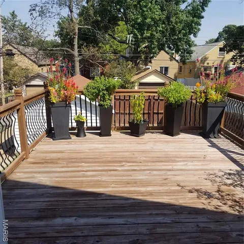 $299,000 | 5743 Mardel Avenue, St. Louis, MO 63109