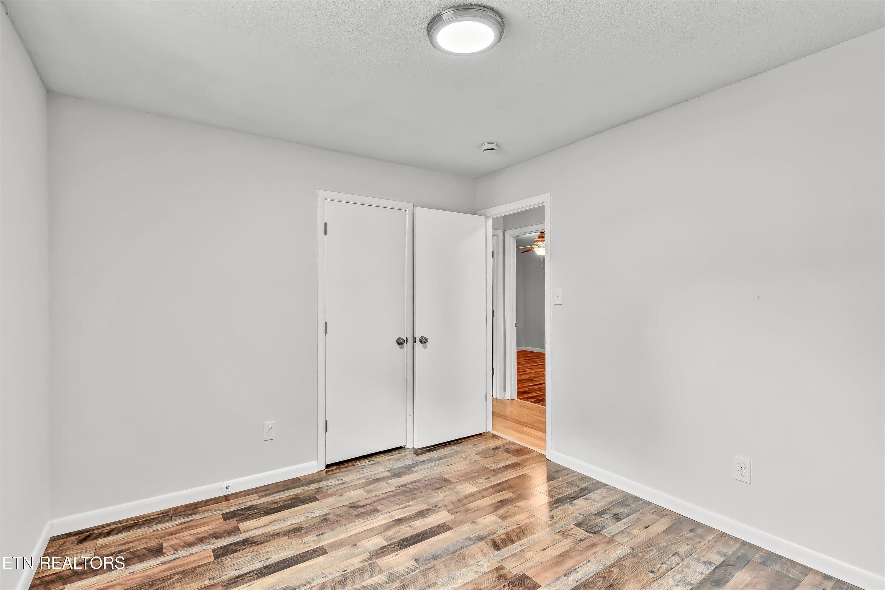 2436 Chukar Road Knoxville, TN 37923 - Photo 17 of 34 Second Bedroom