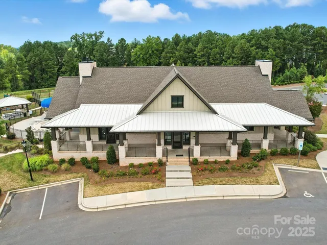 $750,000 | 9285 Vecchio Drive, Fort Mill, SC 29707