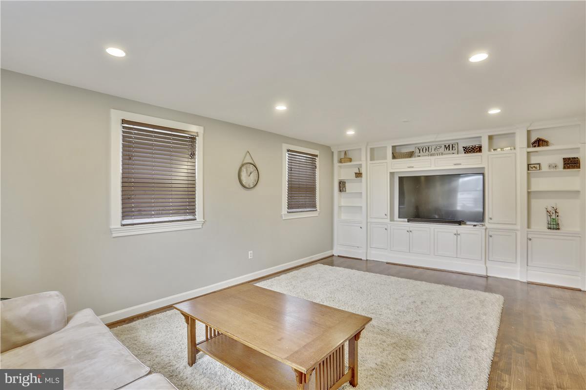 6934 Warfield Road Gaithersburg, MD 20882 - Photo 11 of 30 Family Room