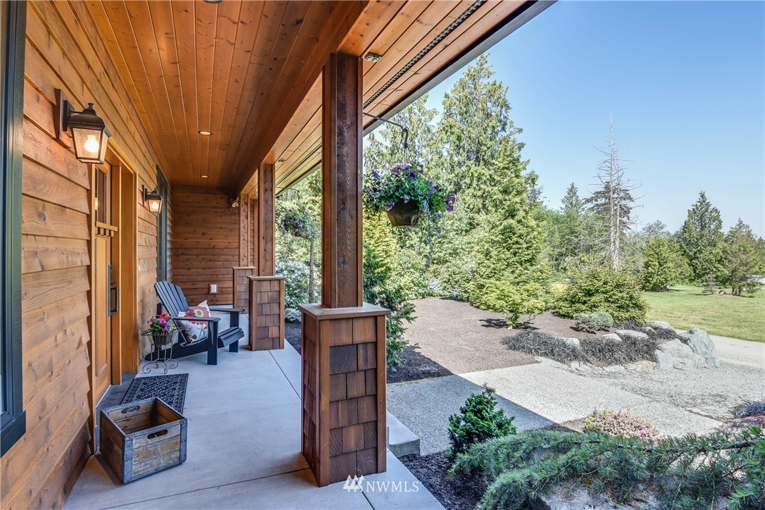 19300 Milltown Road Mount Vernon, WA 98273 - Photo 2 of 25 Gallery Image 2