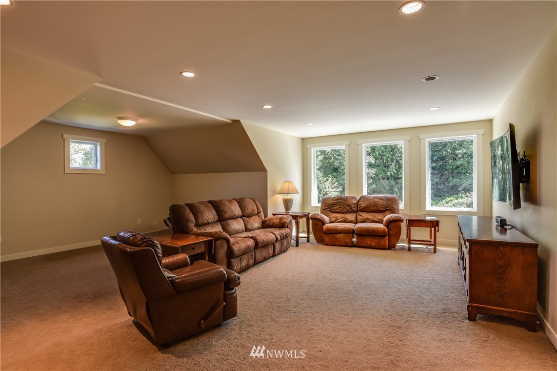 19300 Milltown Road Mount Vernon, WA 98273 - Photo 16 of 25 Gallery Image 16