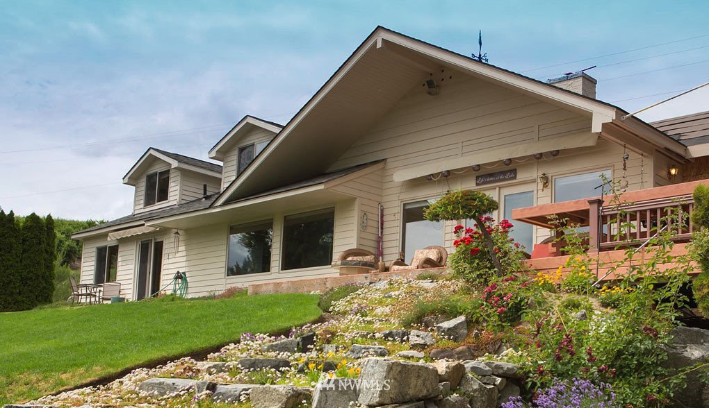 126 Spader Bay Road Chelan, WA 98816 - Photo 1 of 19 Gallery Image 1