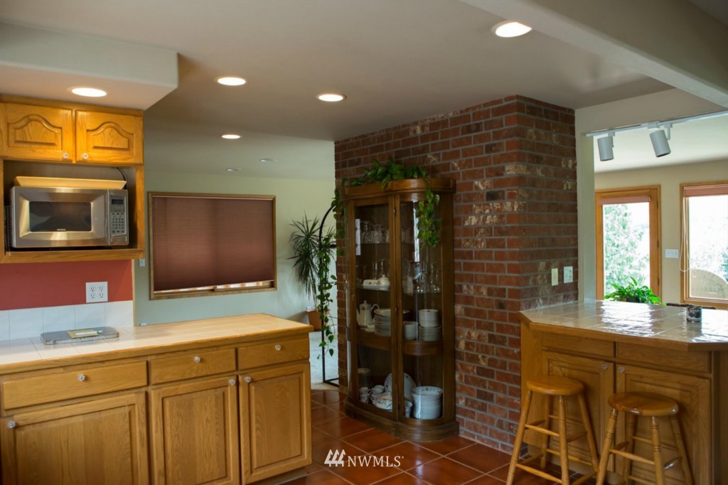 126 Spader Bay Road Chelan, WA 98816 - Photo 11 of 19 Gallery Image 11