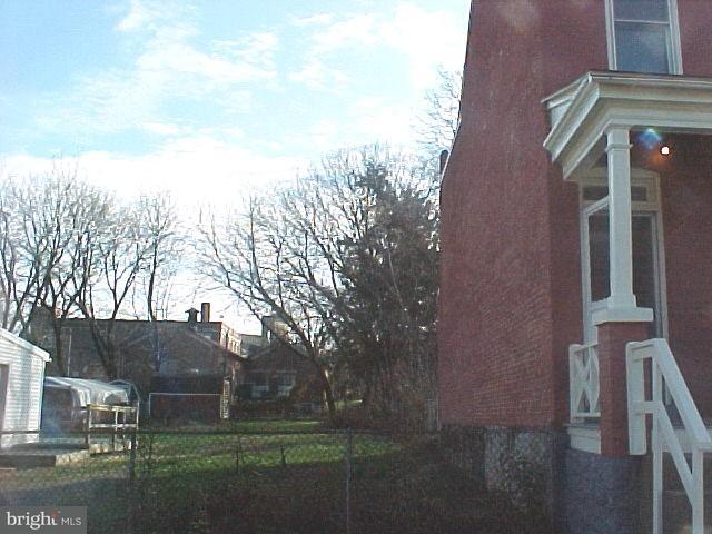906 Grofftown Road Lancaster, PA 17602 - Photo 2 of 7 Gallery Image 2