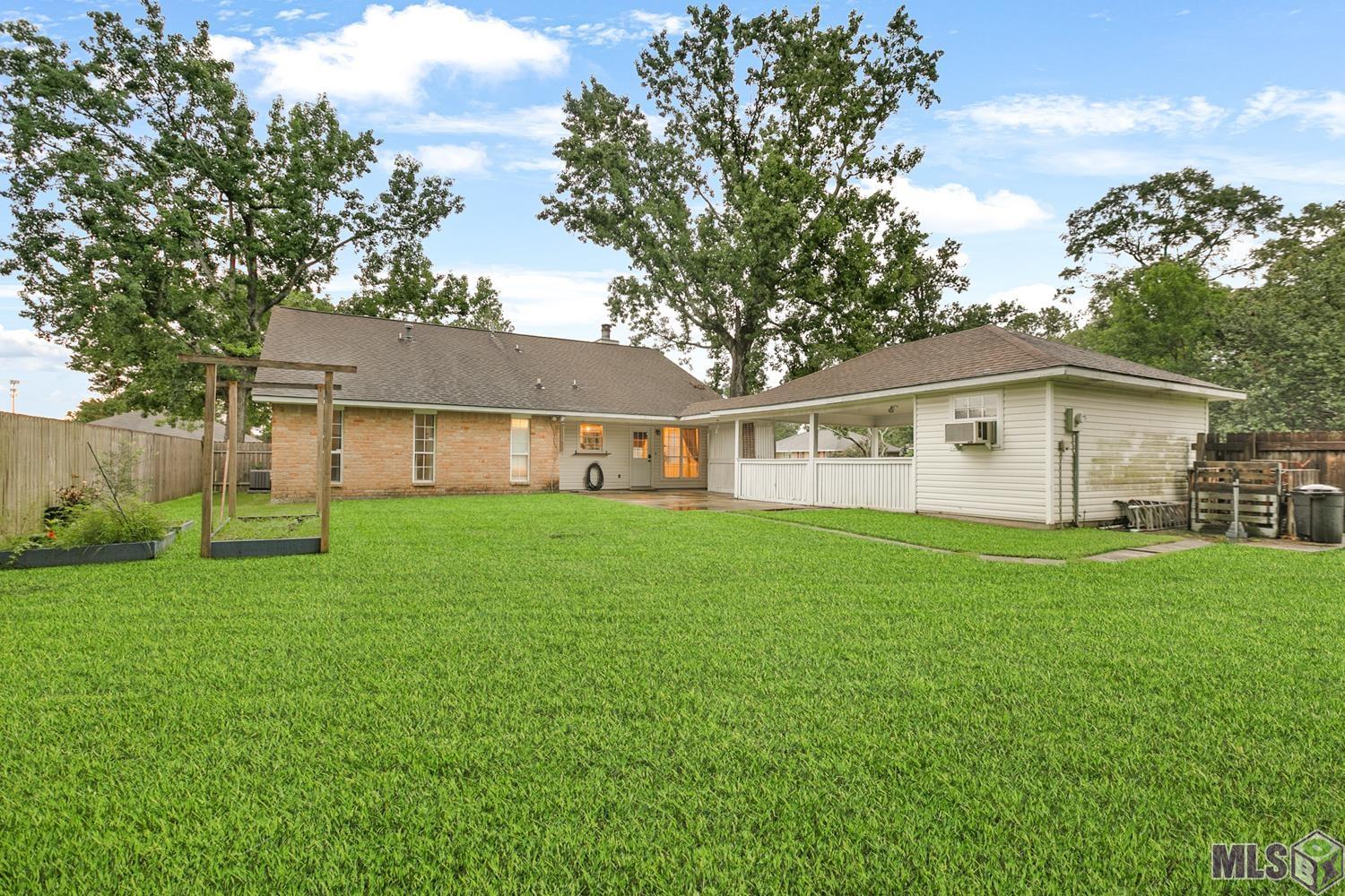 1813 West Marsden Place Baton Rouge, LA 70816 - Photo 17 of 18 Gallery Image 17