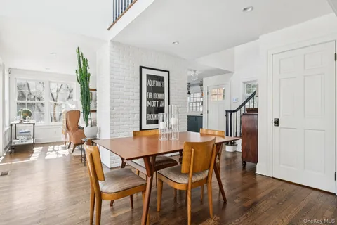 $1,950,000 | 9 Wallace Lane, Brookhaven, NY 11719