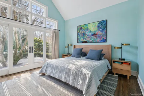 $1,950,000 | 9 Wallace Lane, Brookhaven, NY 11719