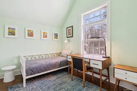 $1,950,000 | 9 Wallace Lane, Brookhaven, NY 11719