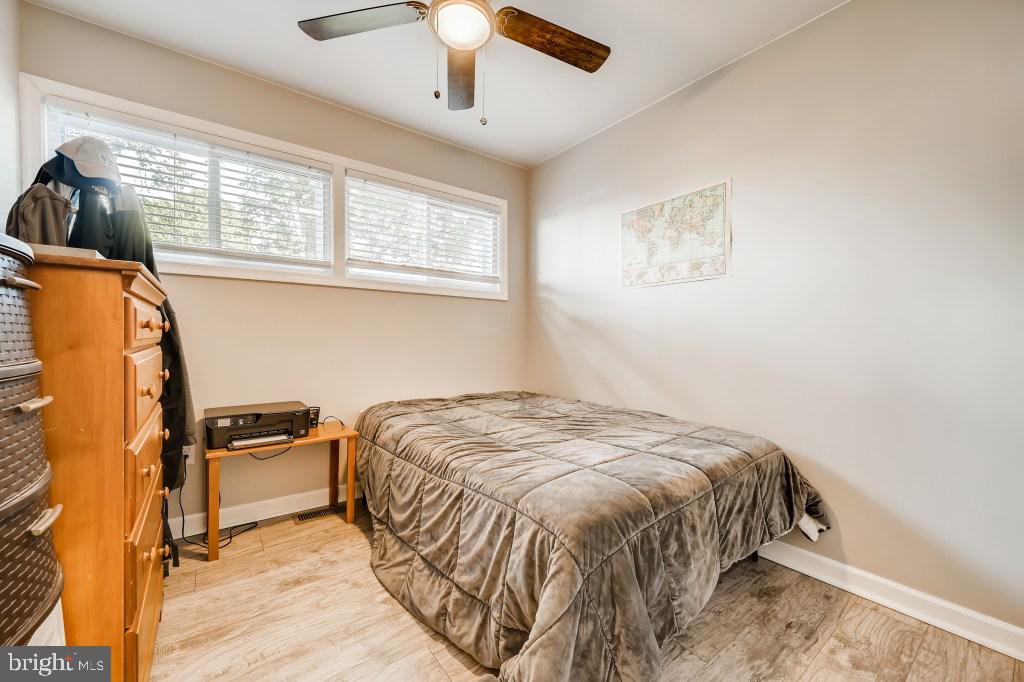 8701 Edgefield Road Baltimore, MD 21234 - Photo 14 of 27 Gallery Image 14