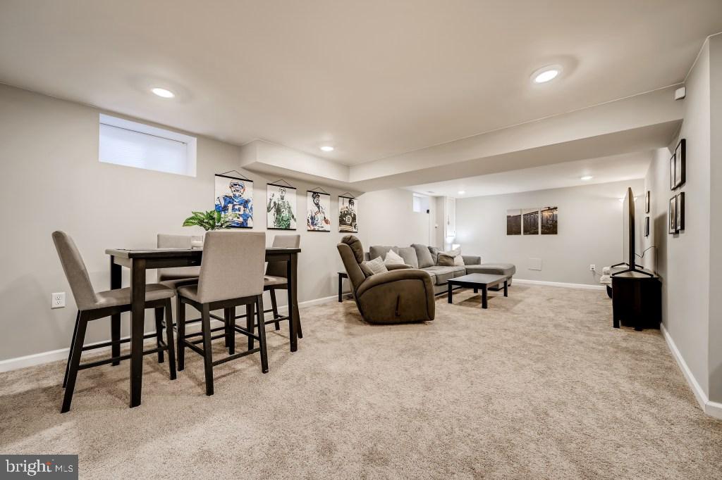 8701 Edgefield Road Baltimore, MD 21234 - Photo 18 of 27 Gallery Image 18