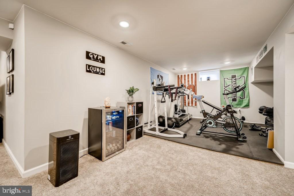 8701 Edgefield Road Baltimore, MD 21234 - Photo 20 of 27 Gallery Image 20