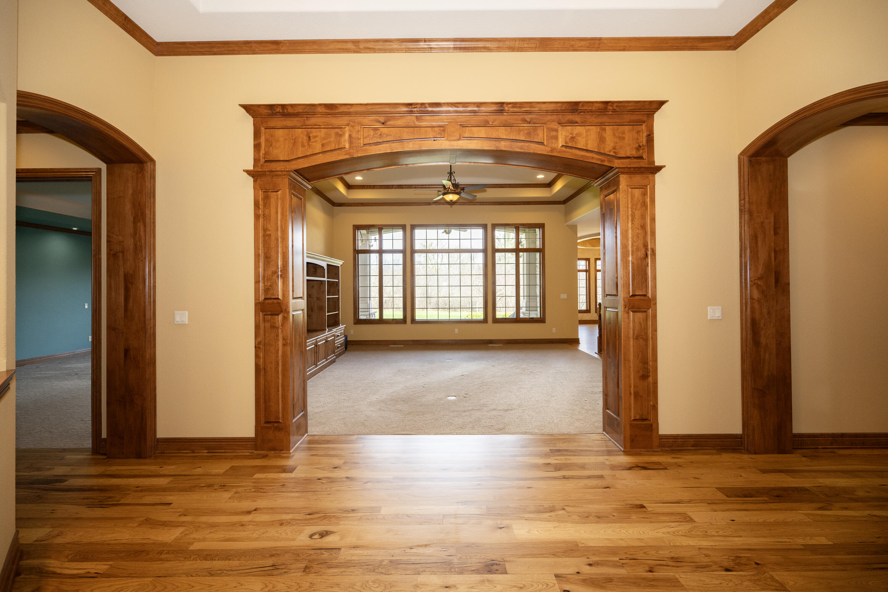 1512 West County Line Road Mequon, WI 53092 - Photo 6 of 74 Great Rm_1