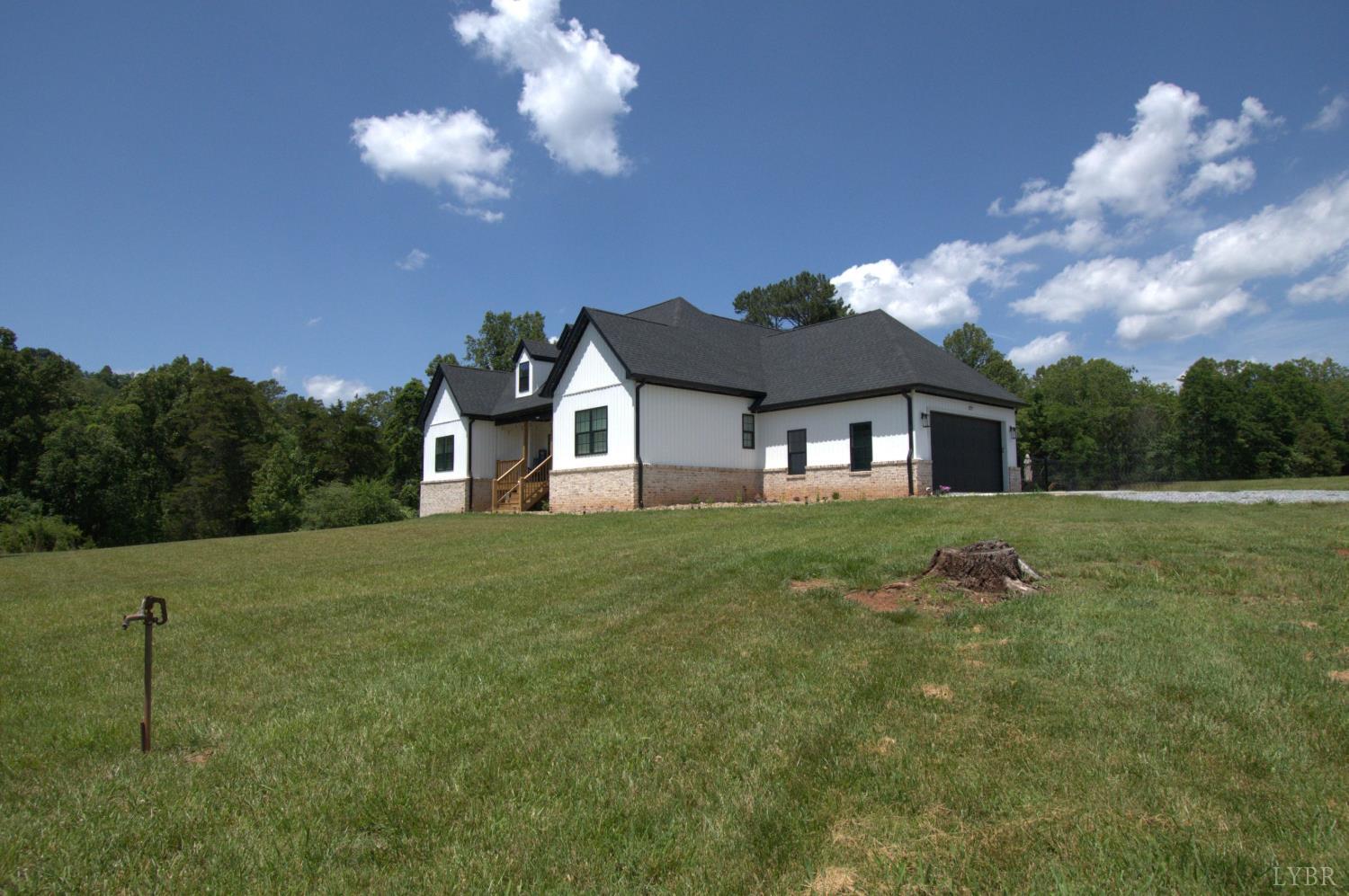 2611 White Road Forest, VA 24551 - Photo 42 of 45