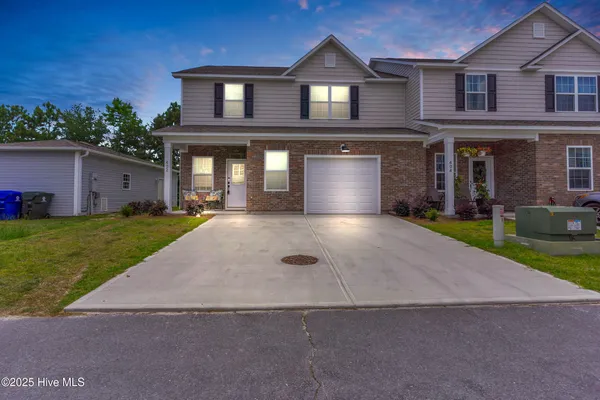 $2,500 | 402 Triton Lane, Surf City, NC 28445