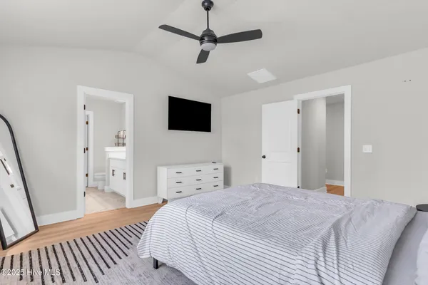 $2,500 | 402 Triton Lane, Surf City, NC 28445