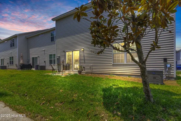 $2,500 | 402 Triton Lane, Surf City, NC 28445