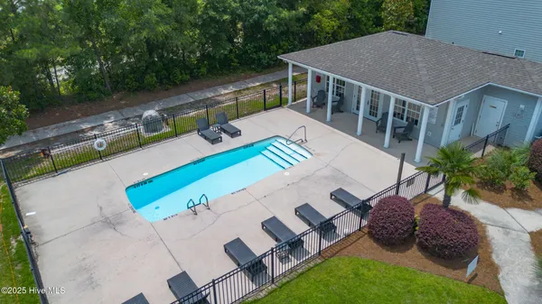 $2,500 | 402 Triton Lane, Surf City, NC 28445