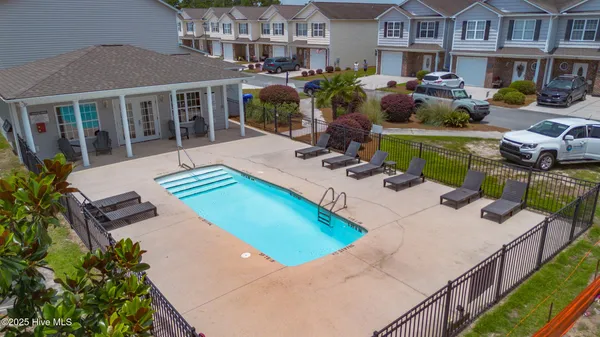 $2,500 | 402 Triton Lane, Surf City, NC 28445