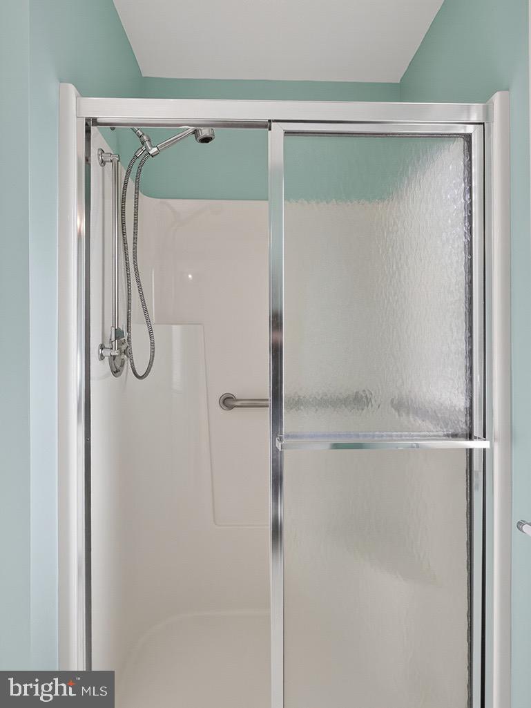 23 Sheffield Road Rehoboth Beach, DE 19971 - Photo 56 of 100 Walk-in shower.