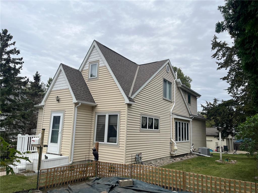 411 13th Street Southwest Willmar, MN 56201 - Photo 1 of 36