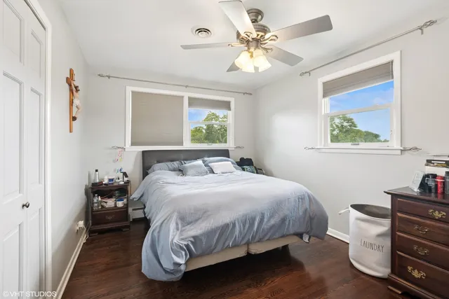 $365,000 | 6313 89th Place, Oak Lawn, IL 60453