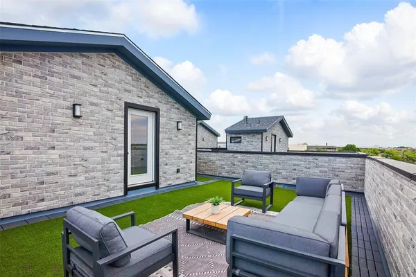 $3,150,000 | 430 East 8th Street, Dallas, TX 75203