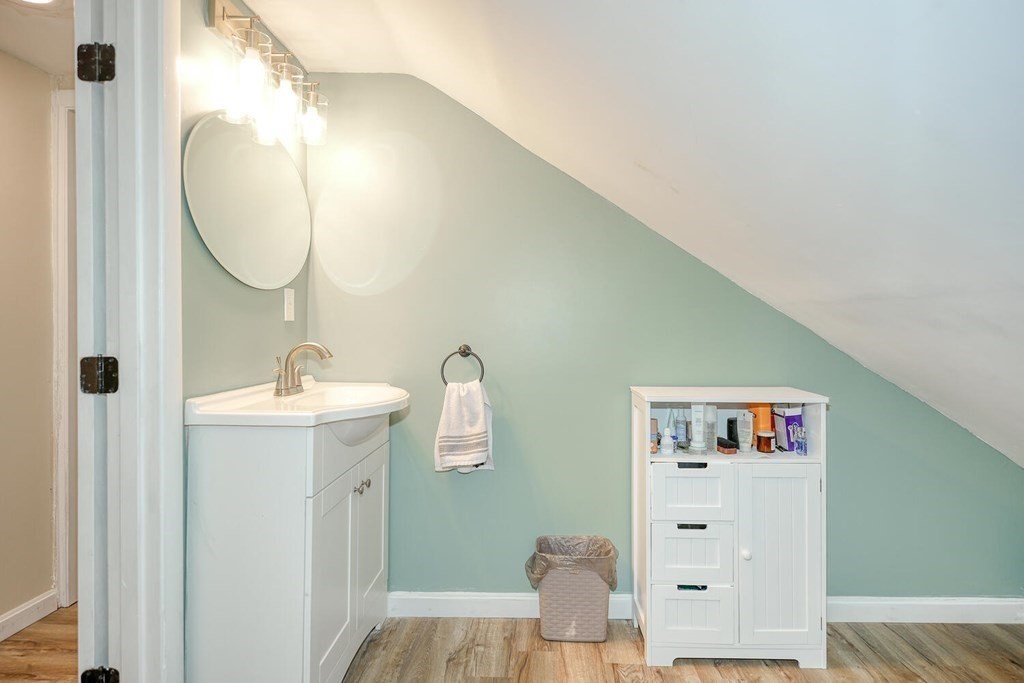 70 Banner Road Gardner, MA 01440 - Photo 13 of 28 Gallery Image 13
