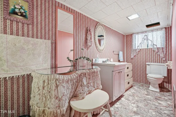 $229,000 | 128 10th Street Northwest, Norton, VA 24273