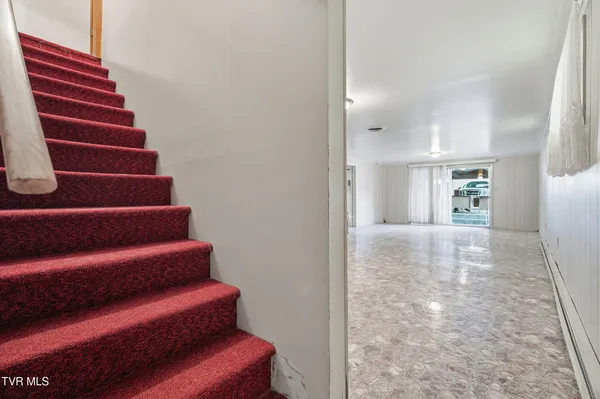 $229,000 | 128 10th Street Northwest, Norton, VA 24273