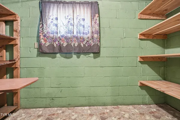 $229,000 | 128 10th Street Northwest, Norton, VA 24273