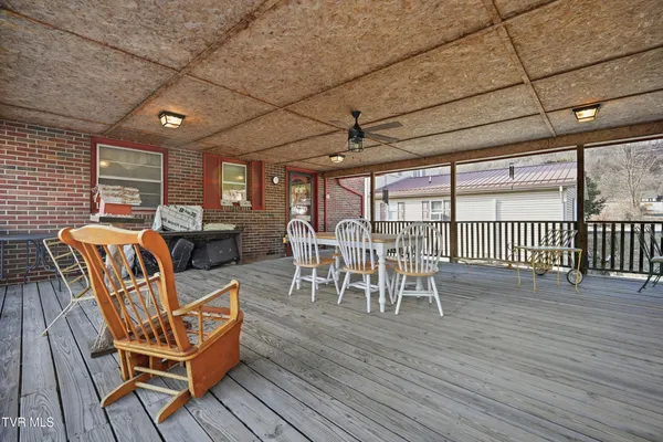 $229,000 | 128 10th Street Northwest, Norton, VA 24273