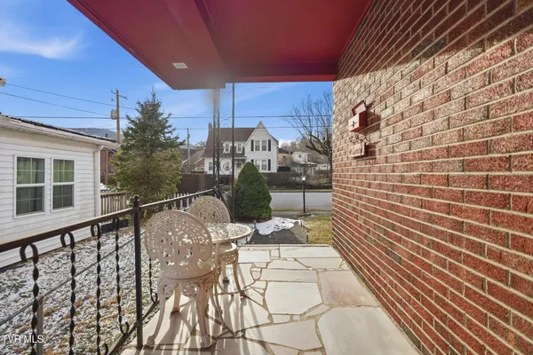 $229,000 | 128 10th Street Northwest, Norton, VA 24273