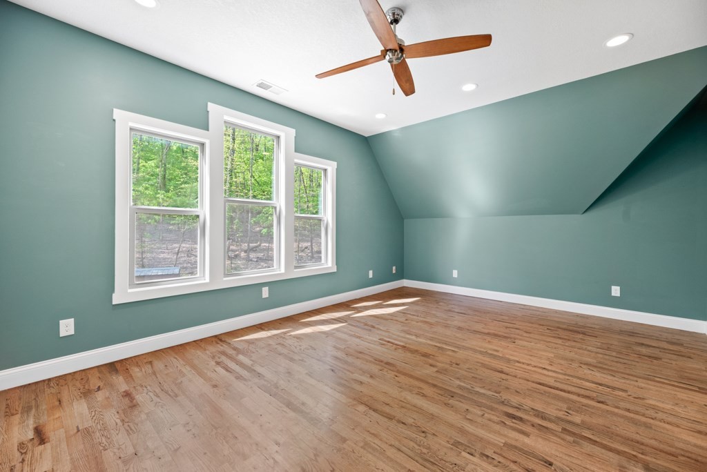 545 Bush Road Clinton, TN 37716 - Photo 33 of 46 Gallery Image 33