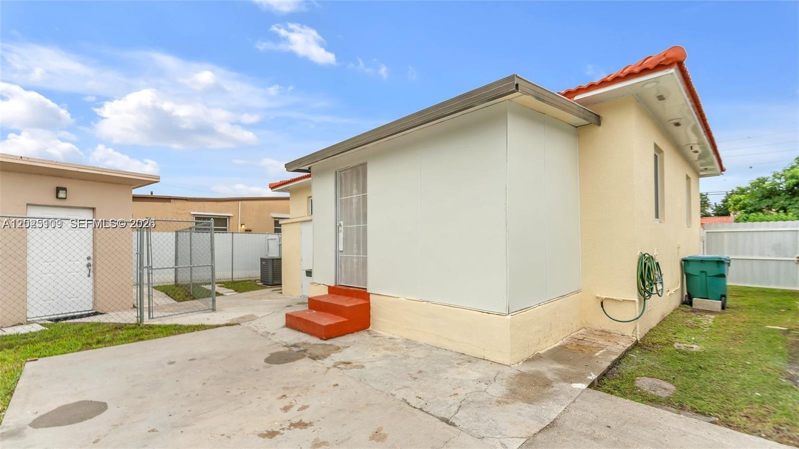 3375 Southwest 1st Street Miami, FL 33135 - Photo 39 of 57