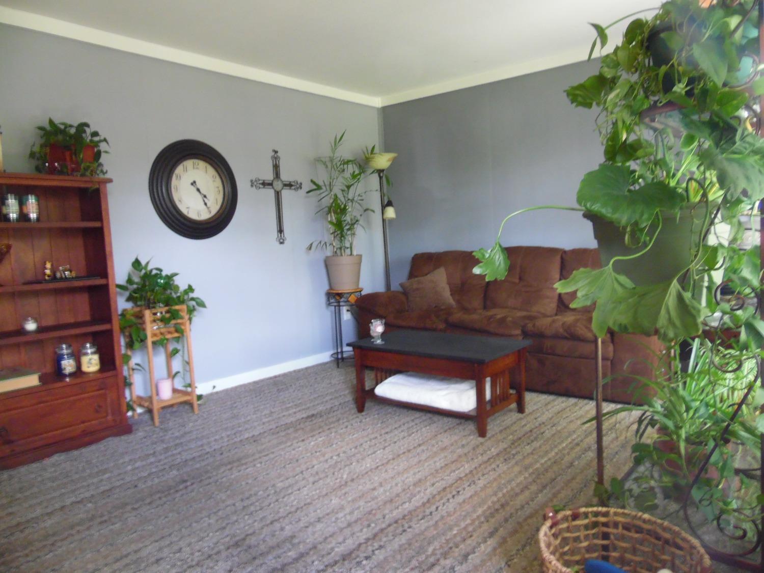 2612 Wenning Road Cincinnati, OH 45231 - Photo 6 of 22 Gallery Image 6
