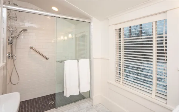 $8,000 | 58 Ridge Road, Newport, RI 02840